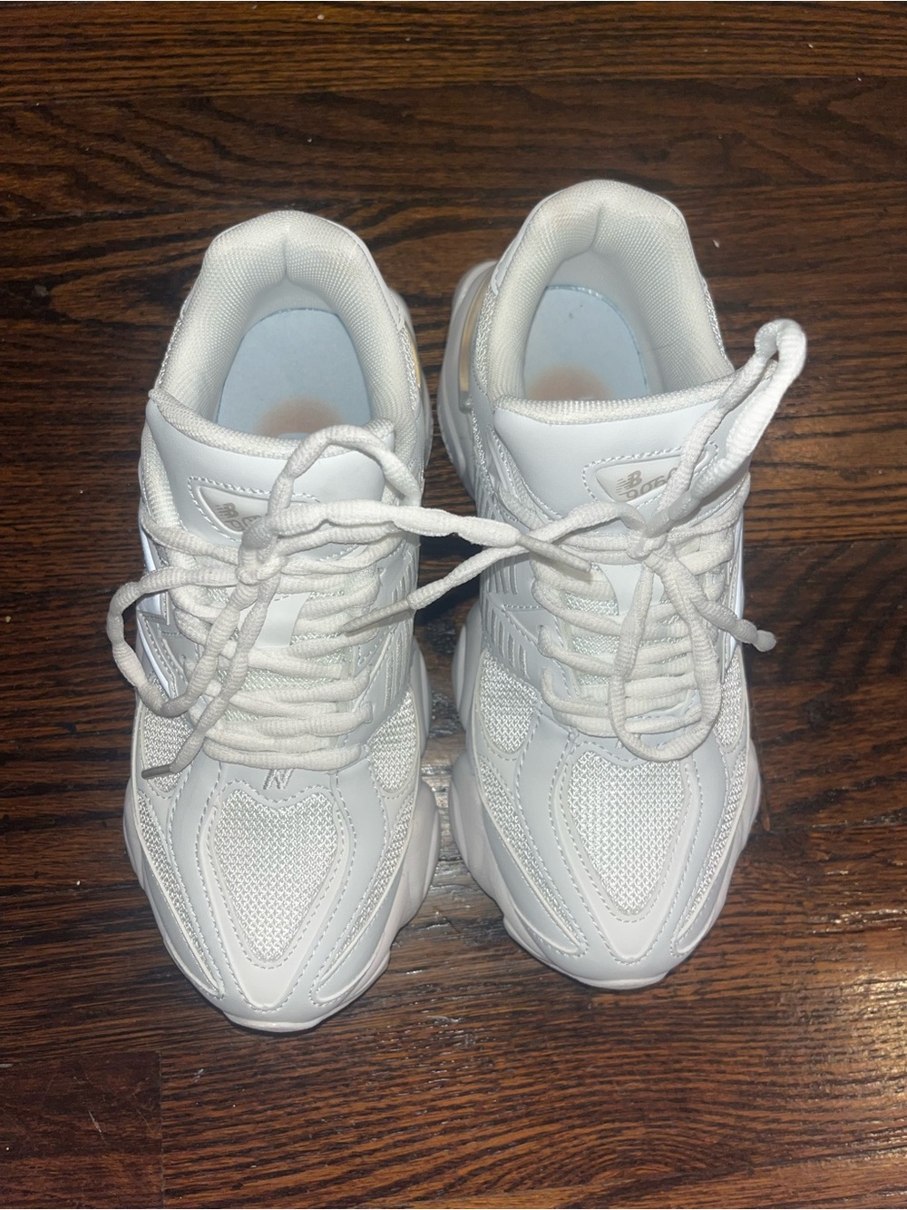 New Balance 9060 Triple White RARE NWT - Picture 5 of 8